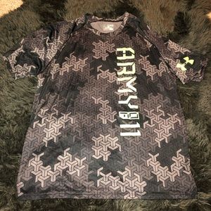 Preloved Under Amour Army of 11 B7